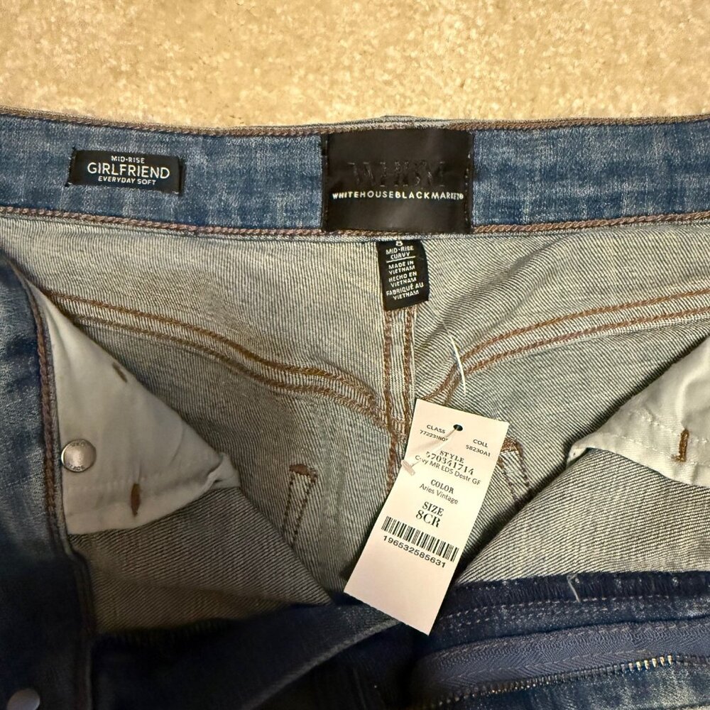 WHBM Mid-Rise Girlfriend Cropped Jeans - Picture 2 of 3